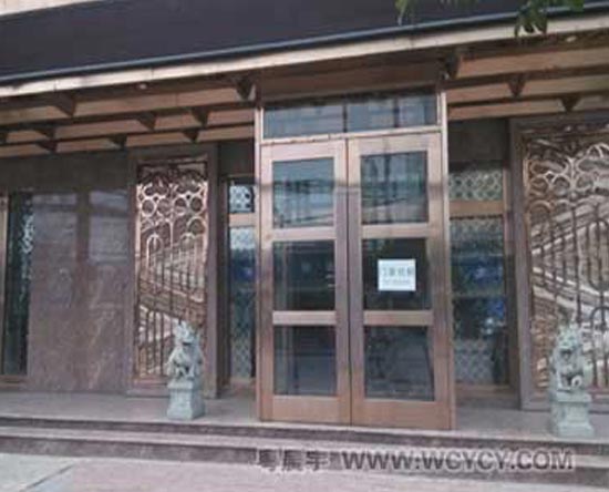 武漢不銹鋼地簧門如何分辨環(huán)保指標